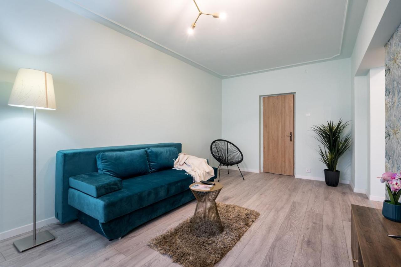 Felicity Apartment By The Park Bucarest Exterior foto